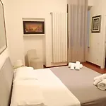 Casa Flora Oda ve Kahvaltı