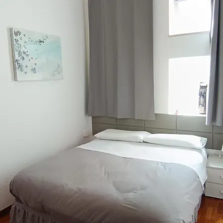 Casa Flora فندق مبيت وإفطار