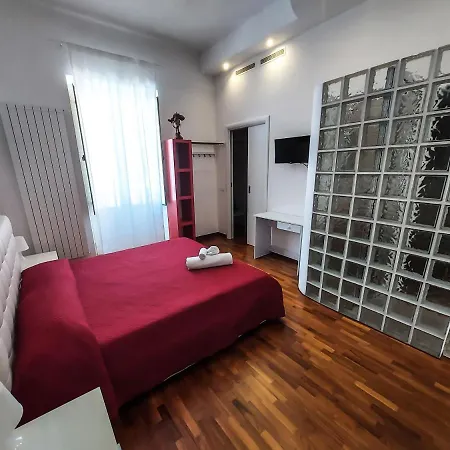 Casa Flora Bed & Breakfast 4*