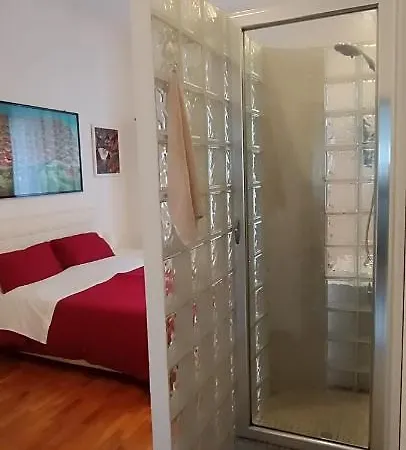 Casa Flora 4*