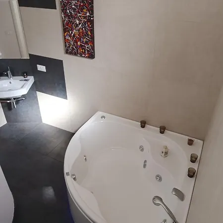 Casa Flora Alojamento de Acomodação e Pequeno-almoço Taranto