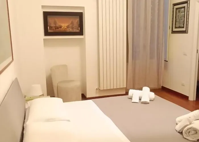 Casa Flora Bed & Breakfast